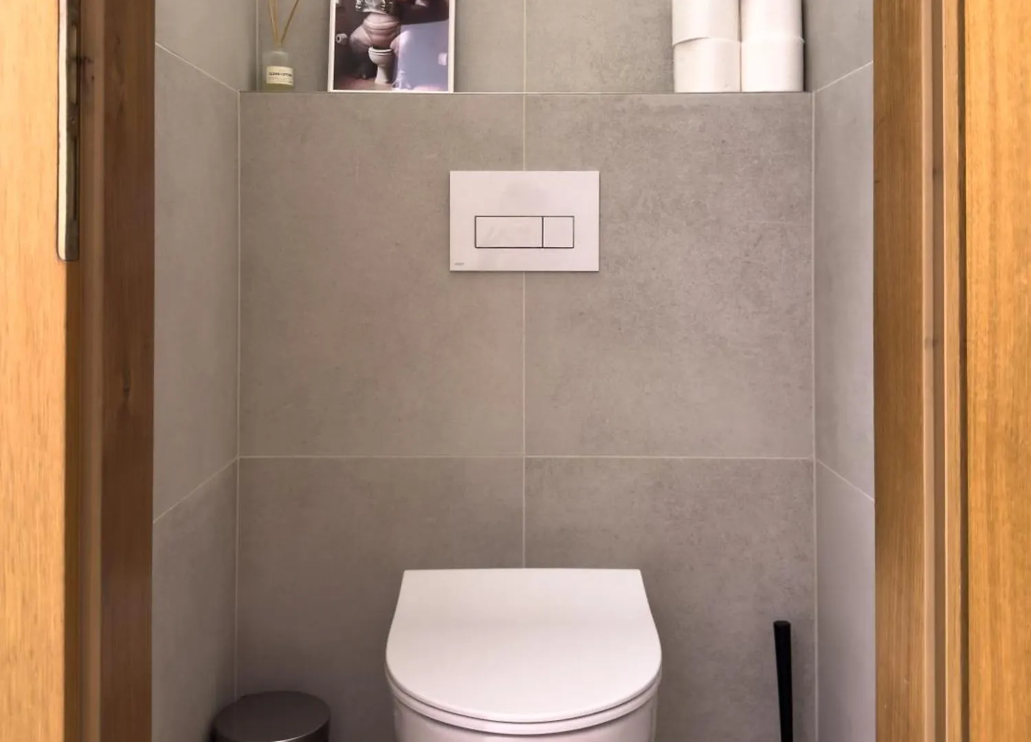 100M2 Wenceslas Comfort, 3Bdr With Netflix Prag